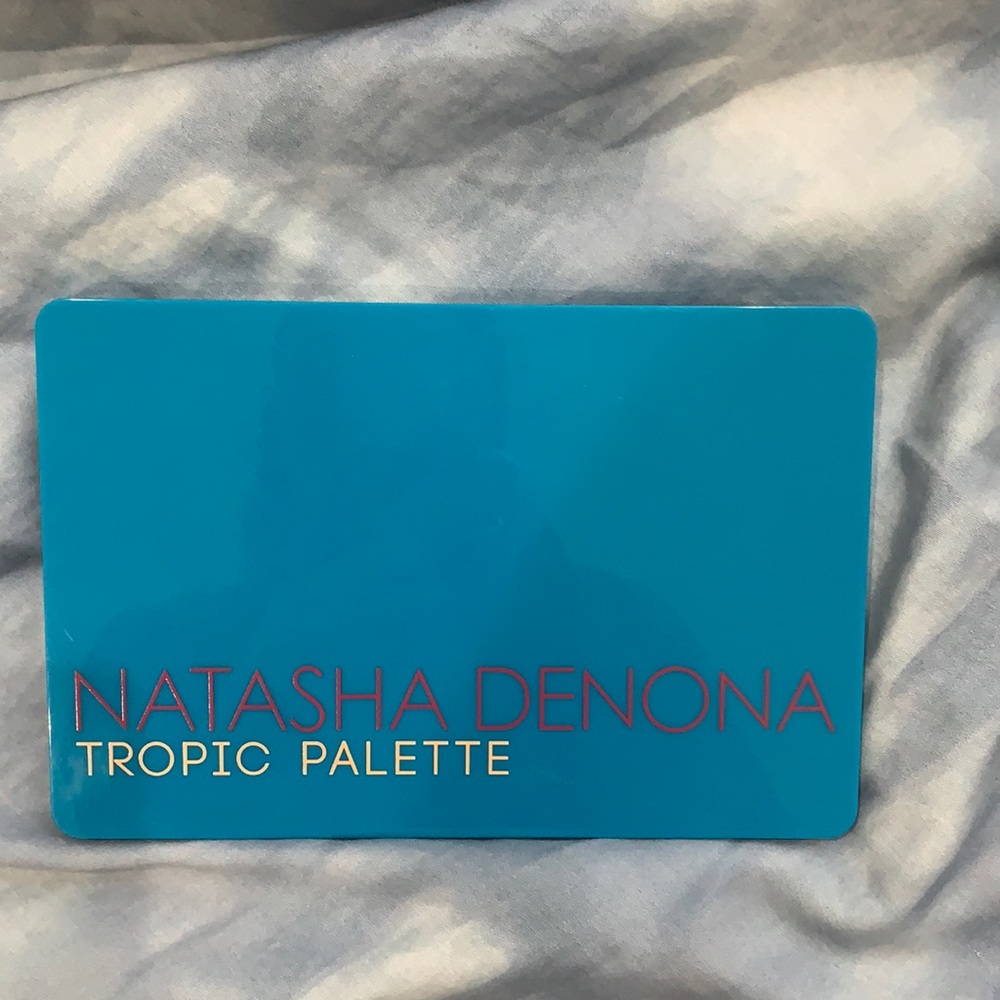 Natasha Denona tropic palette